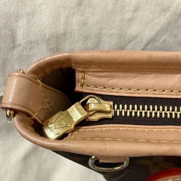 Louis Vuitton Neverfull BB, Monogram, Coated Canvas w/ Dust Bag - Picture 6 of 16